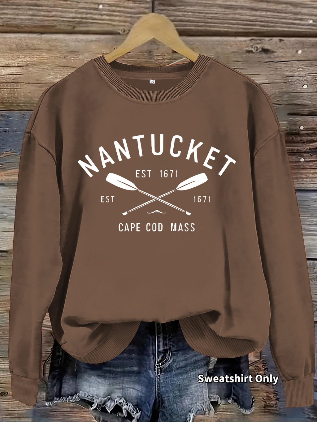 Long sleeved sweatshirt