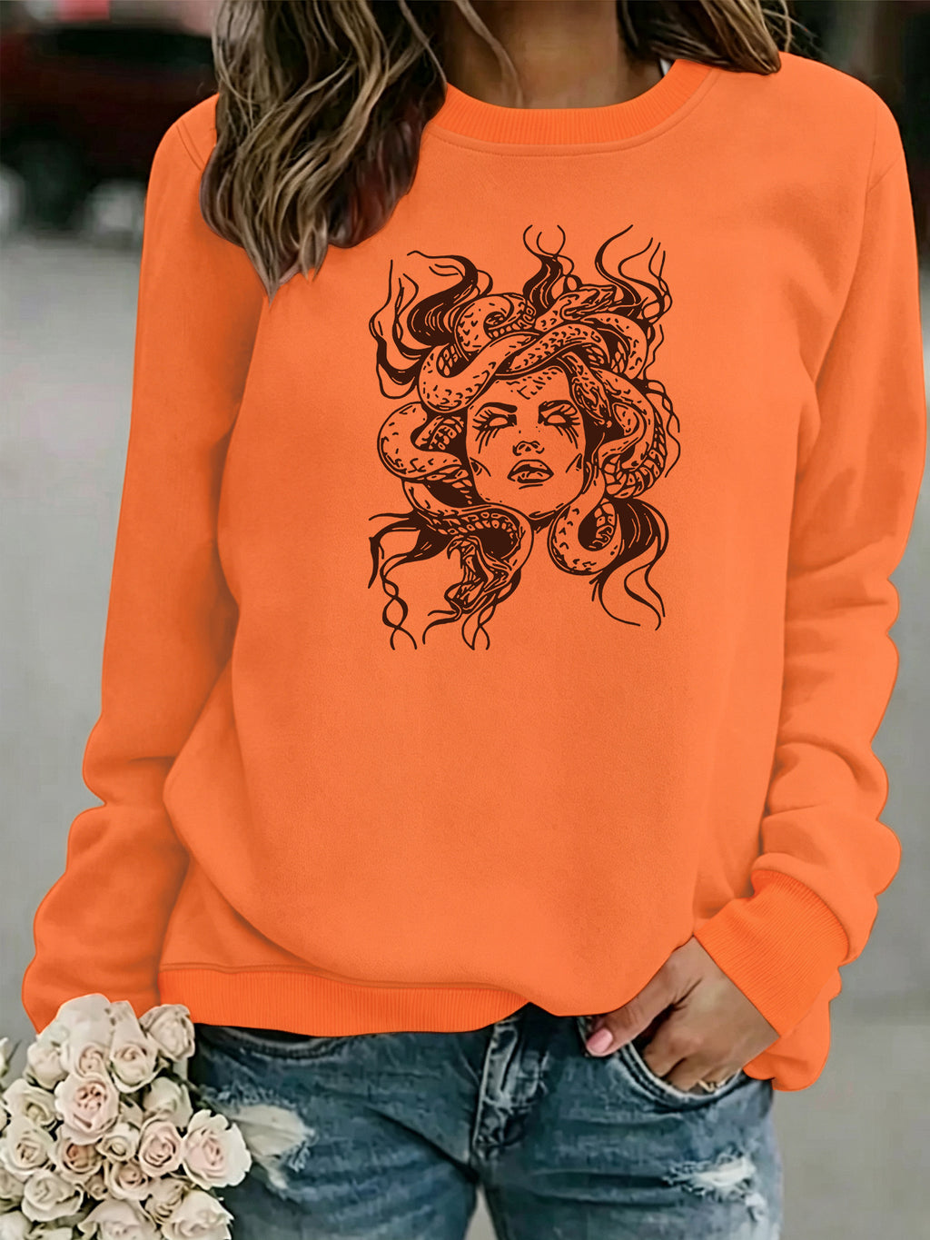 Sweatshirt Serpentina — Estampado Sinuoso (Modelo 2)