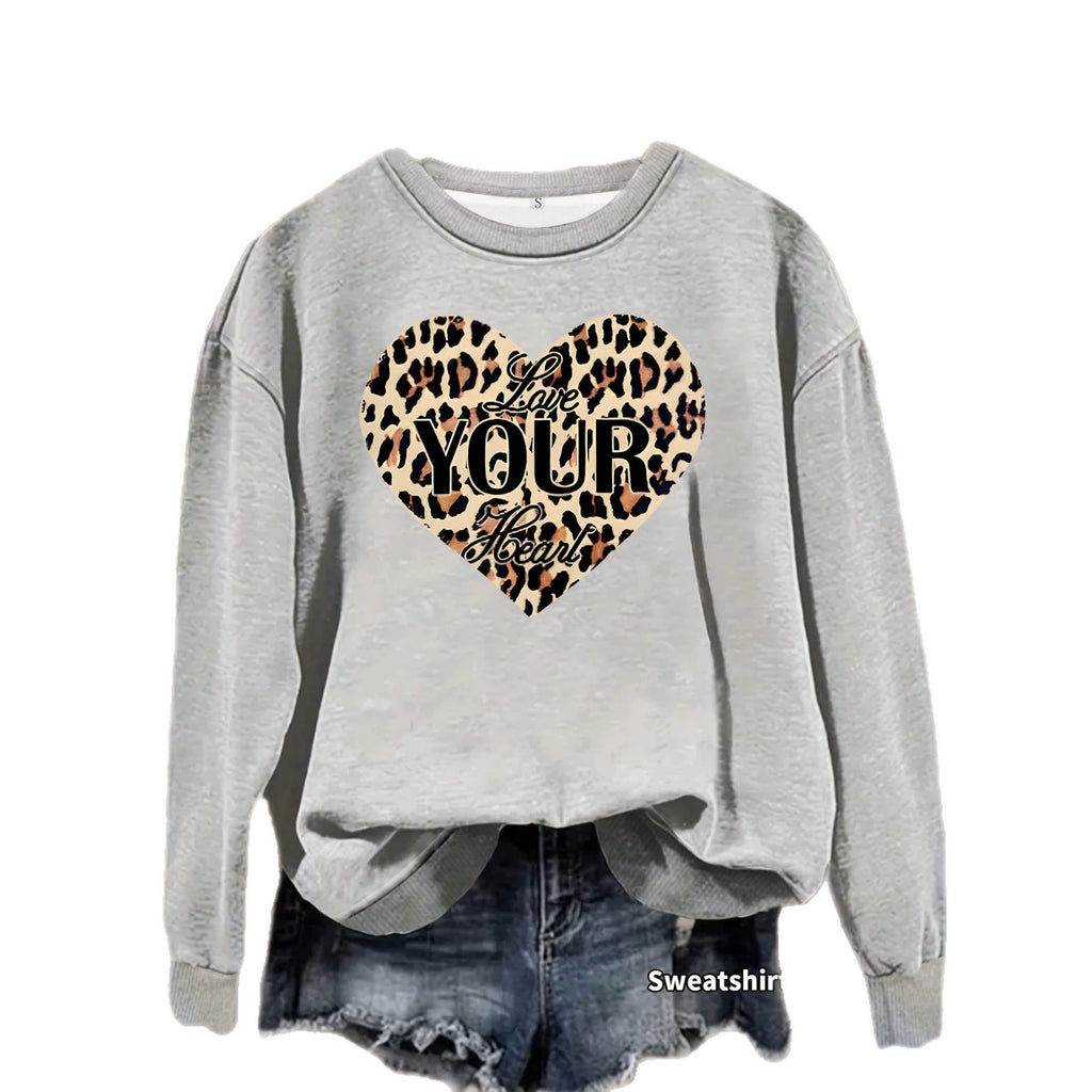 Sweatshirt Coração Leopardo — Estilo Selvagem