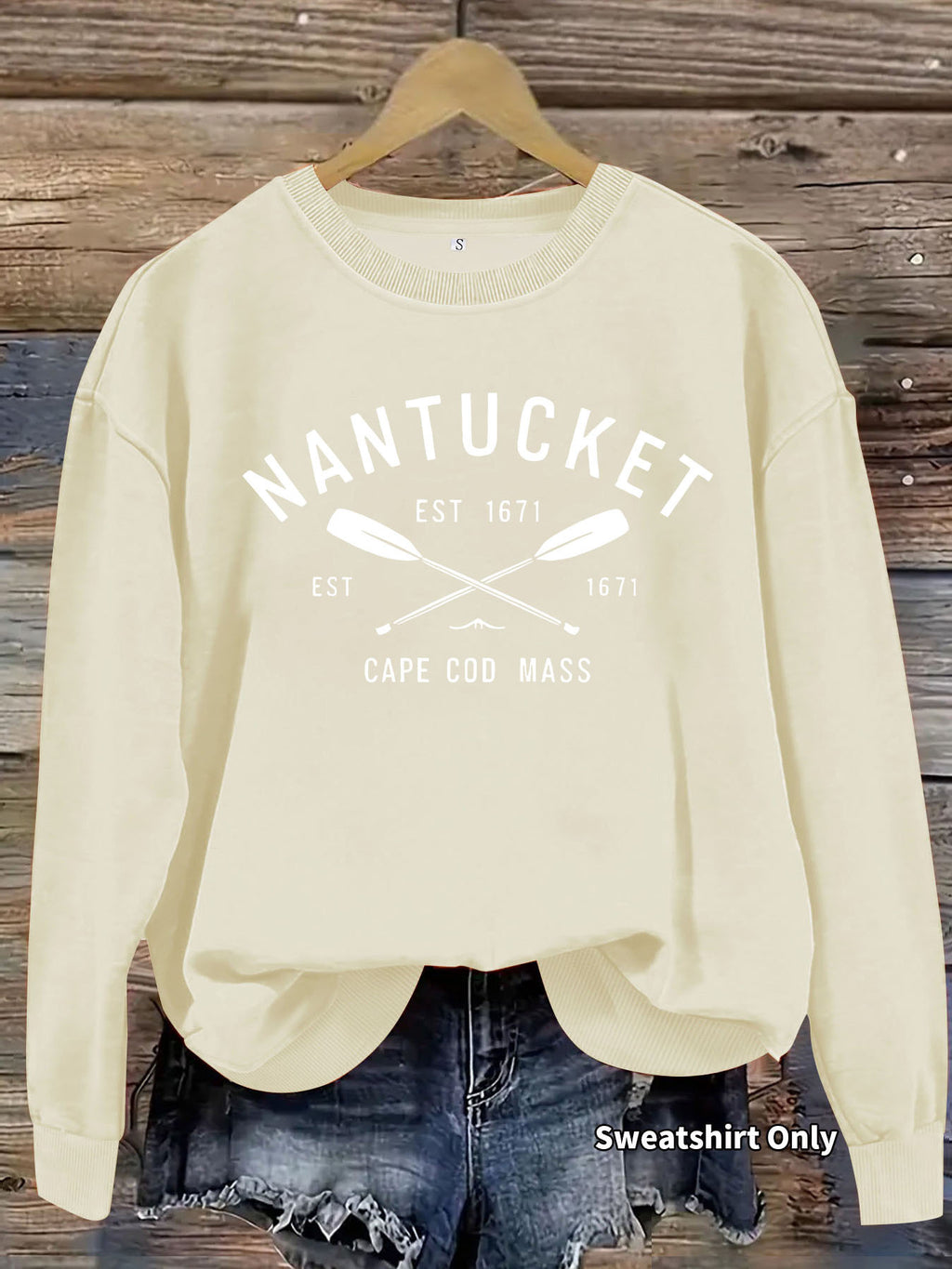 Long sleeved sweatshirt