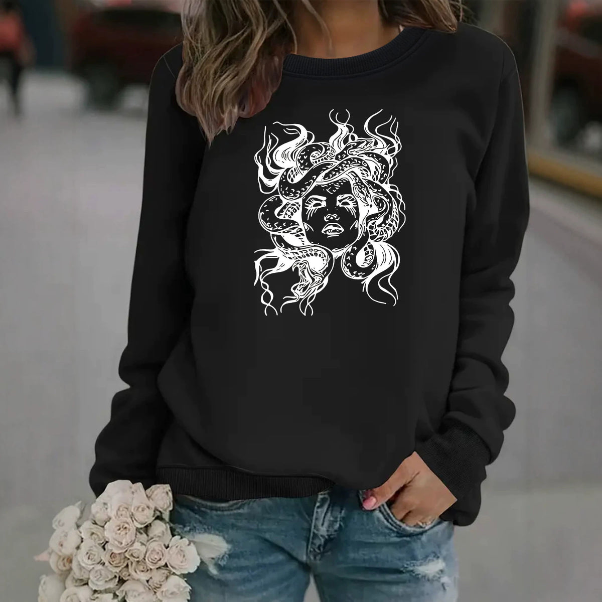 Sweatshirt Serpentina — Estampado Sinuoso (Modelo 2)