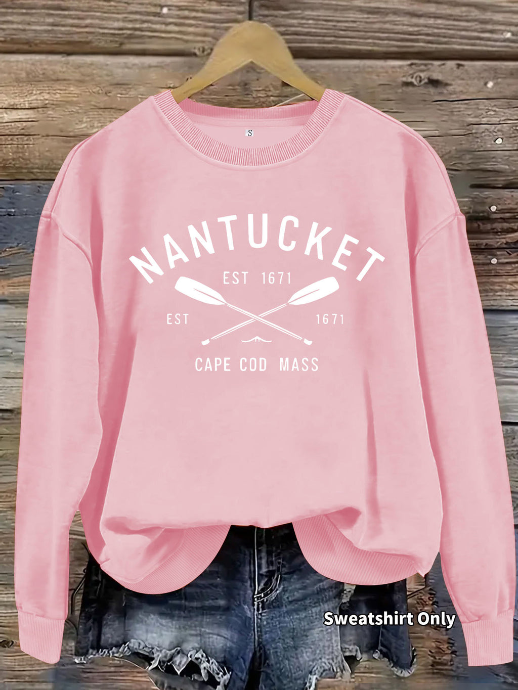 Long sleeved sweatshirt