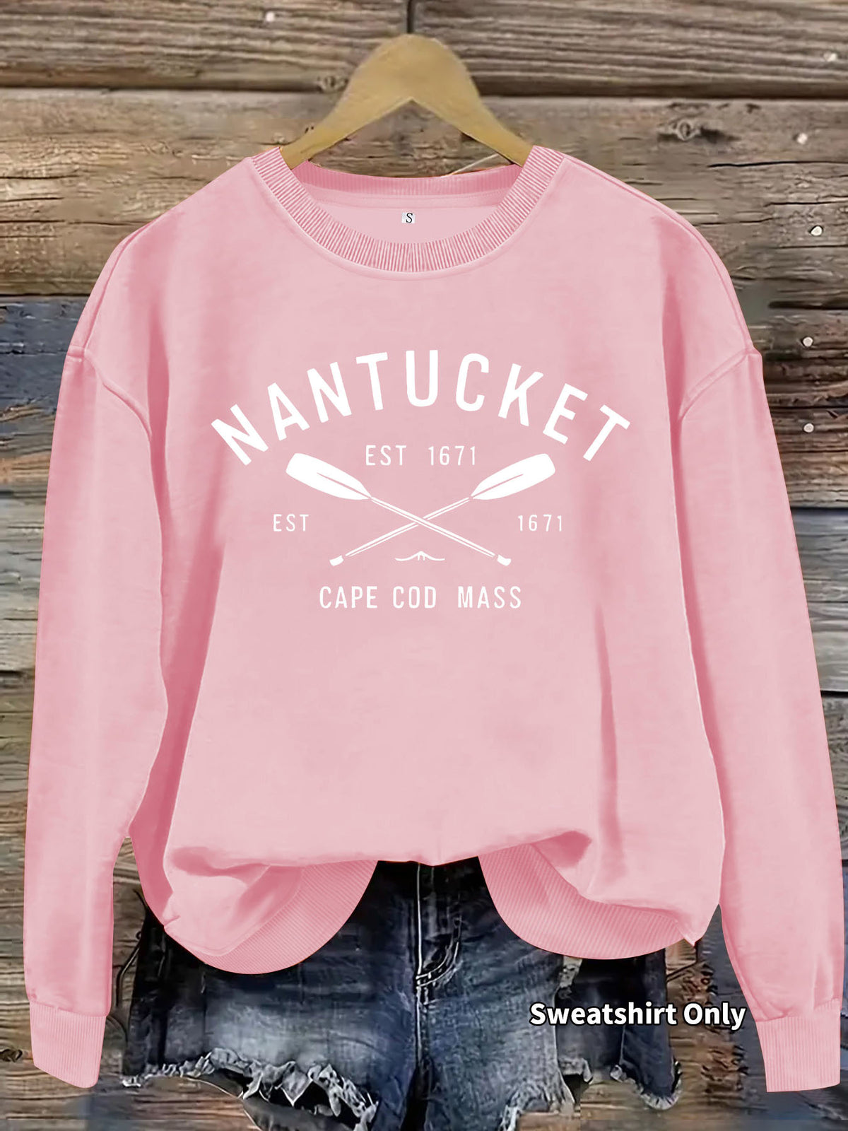 Long sleeved sweatshirt