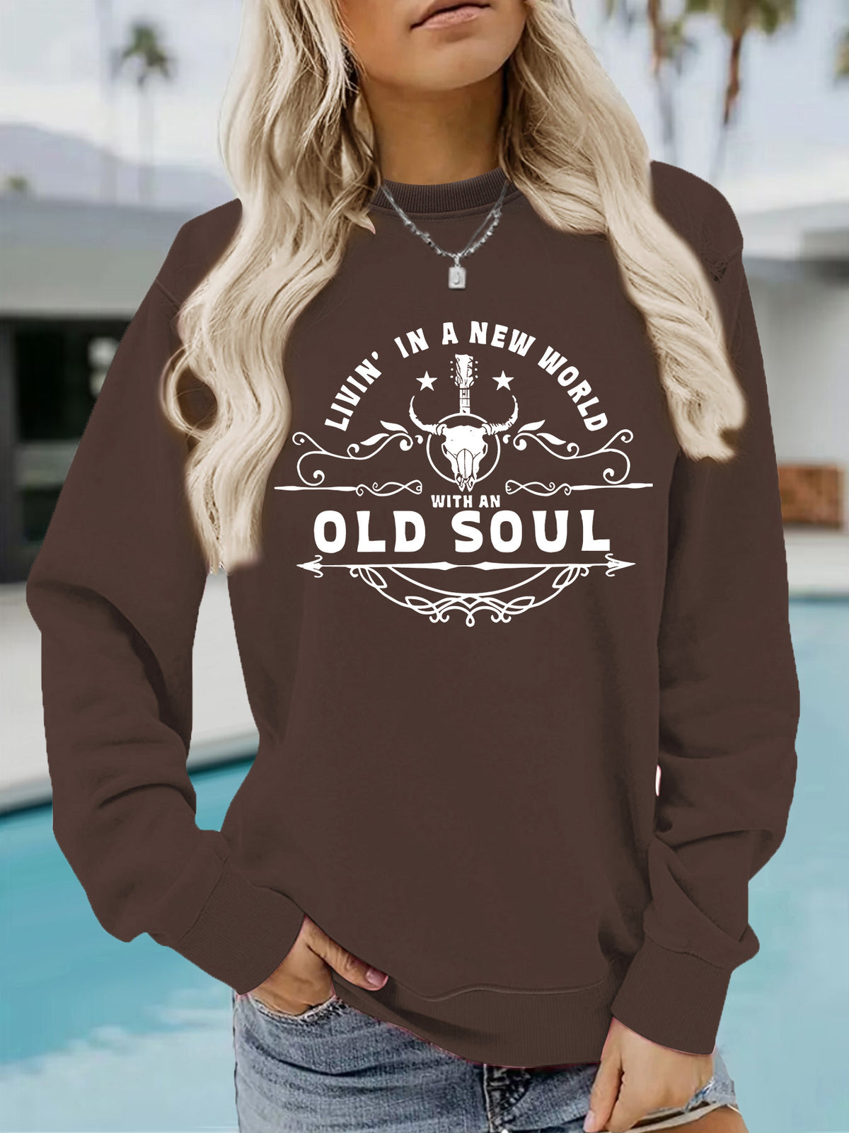 Sweatshirt Caveira e Letras — Estilo Dark